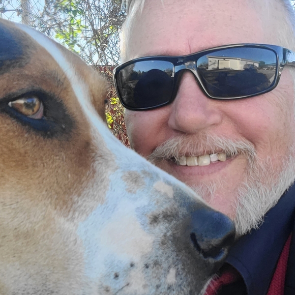 Meet your Posher, Hooter - Picture 11 of 16